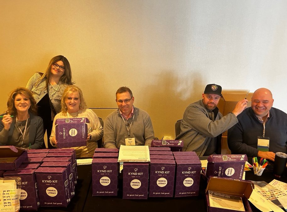 Mariner Finance Assembles Financial Literacy Kits